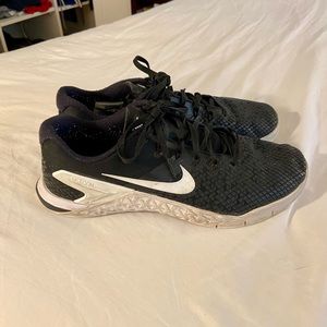 Nike metcon 4 | Size 9